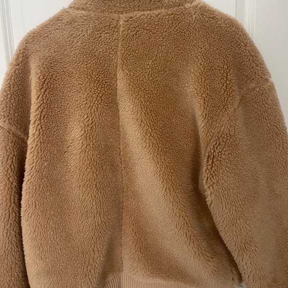 Alo Yoga Oversized Faux Fur Teddy Jacket – Size M - Picture 3 of 4